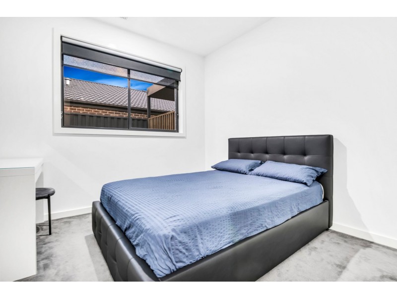 21 Leyburn Parade, Wollert VIC 3750