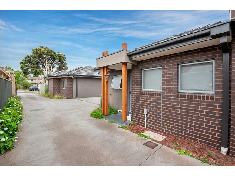 2/13 Hall Street, Epping VIC 3076