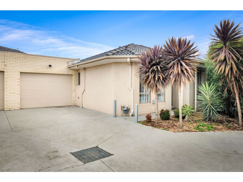 2/13 Balcombe Court, Thomastown VIC 3074