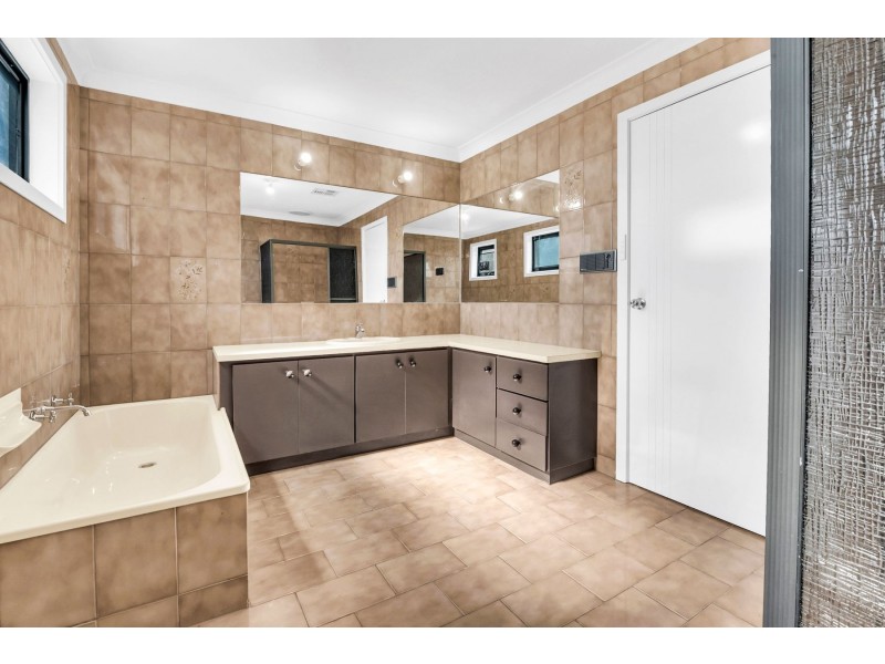 14 Northumberland Drive, Epping VIC 3076