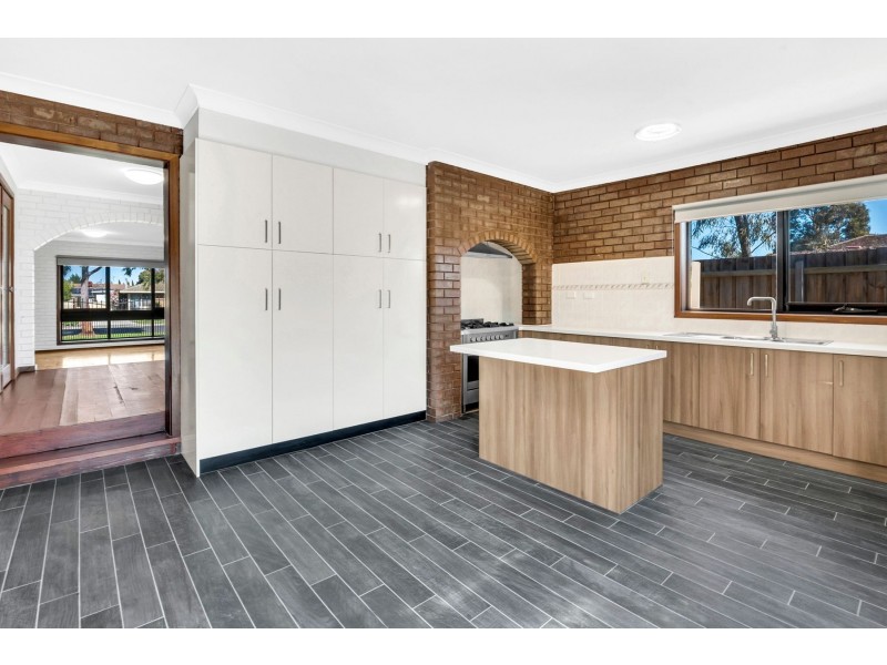 14 Northumberland Drive, Epping VIC 3076