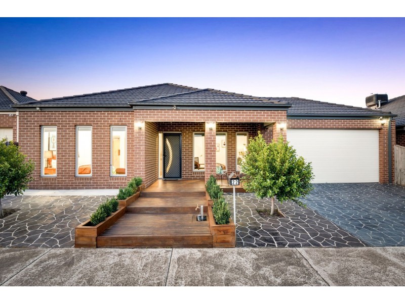 22 Draper Crescent, Epping VIC 3076