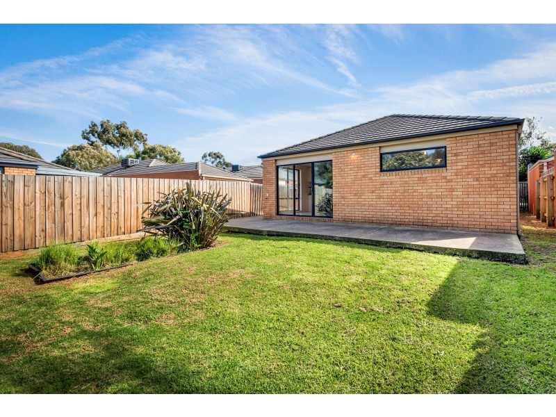 4 Glover Street, Epping VIC 3076
