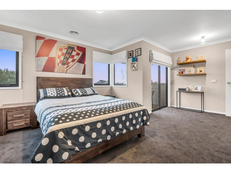 15 Ligures Street, Wollert VIC 3750