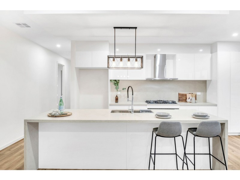 30 Clapham Avenue, Wollert VIC 3750