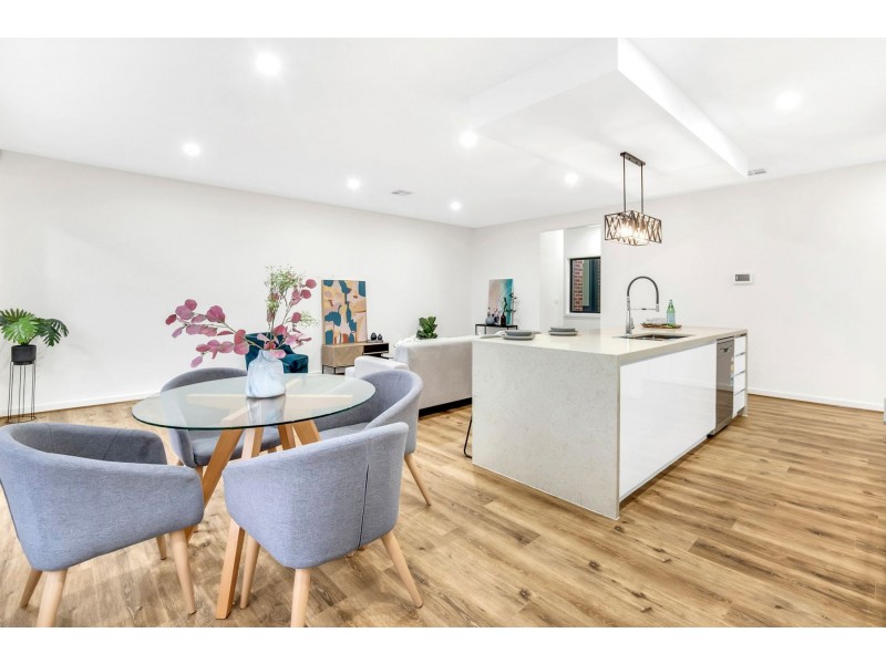 30 Clapham Avenue, Wollert VIC 3750