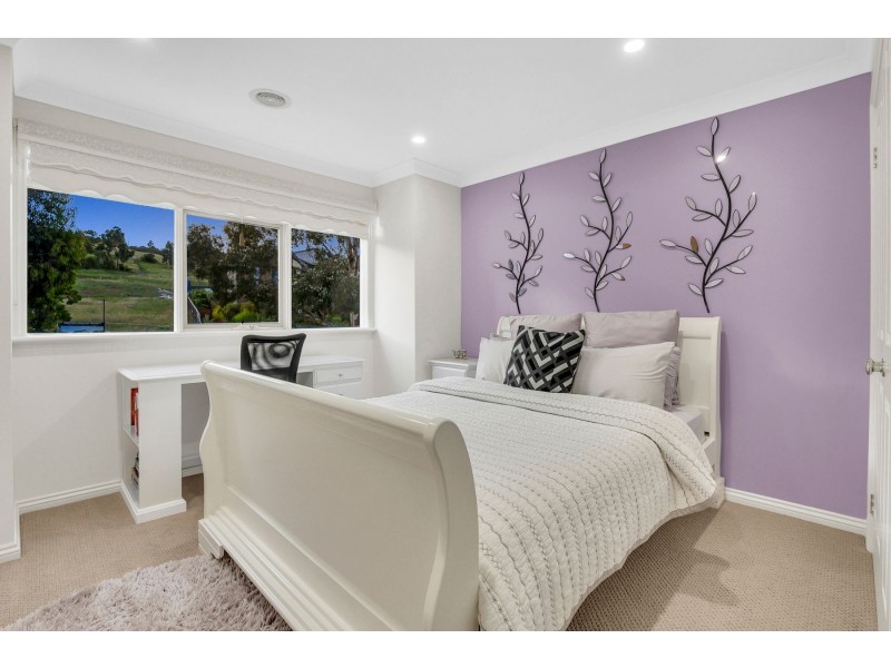 89 Meridian Drive, South Morang VIC 3752