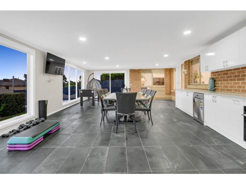 89 Meridian Drive, South Morang VIC 3752