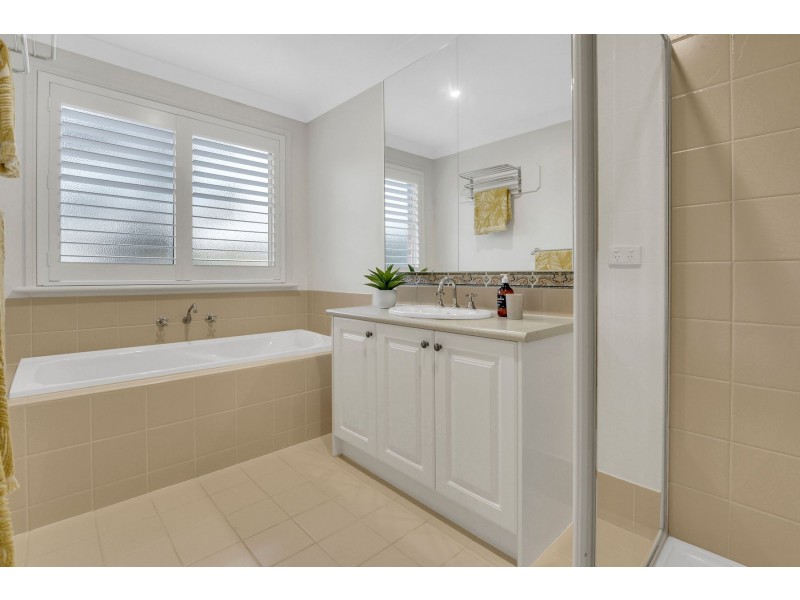 89 Meridian Drive, South Morang VIC 3752