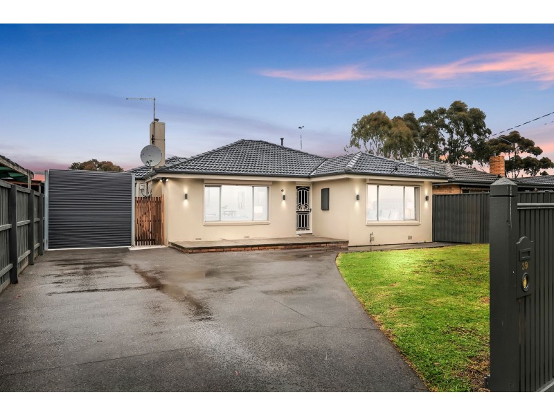 39 Monash Street, Lalor VIC 3075