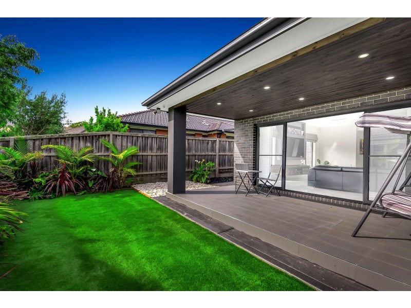 24 Bellevue Boulevard, South Morang VIC 3752