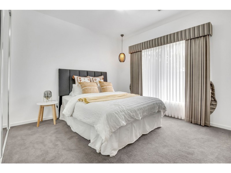 24 Bellevue Boulevard, South Morang VIC 3752