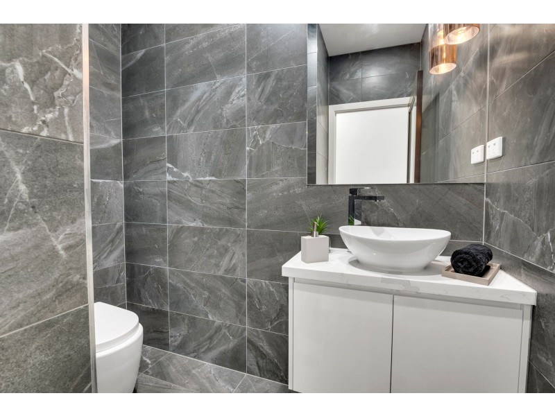 24 Bellevue Boulevard, South Morang VIC 3752