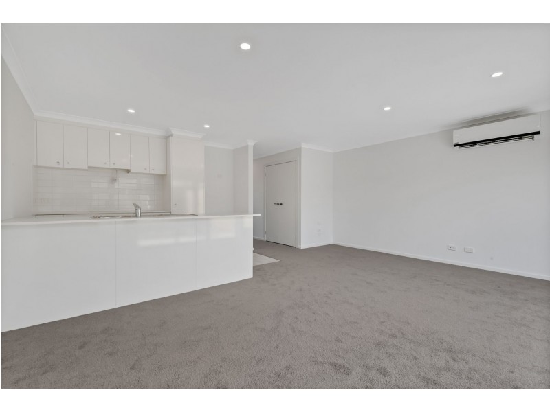 4 Catherine Walk, Wollert VIC 3750