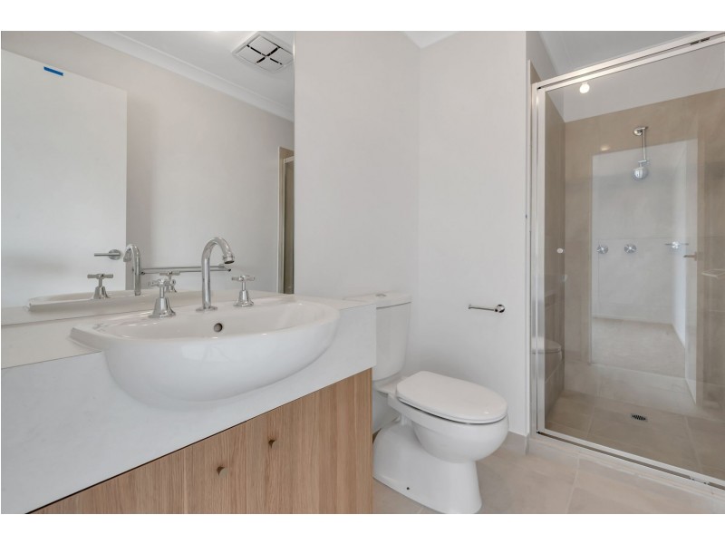 4 Catherine Walk, Wollert VIC 3750