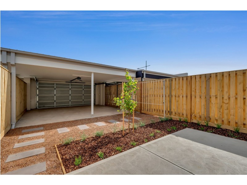 4 Catherine Walk, Wollert VIC 3750