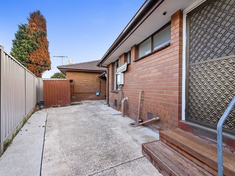 9/1 Rochdale Square, Lalor VIC 3075