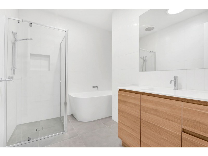 13 Pentland Drive, Epping VIC 3076