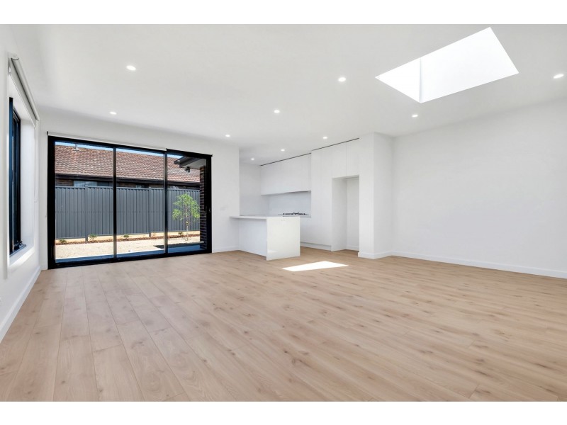 13 Pentland Drive, Epping VIC 3076