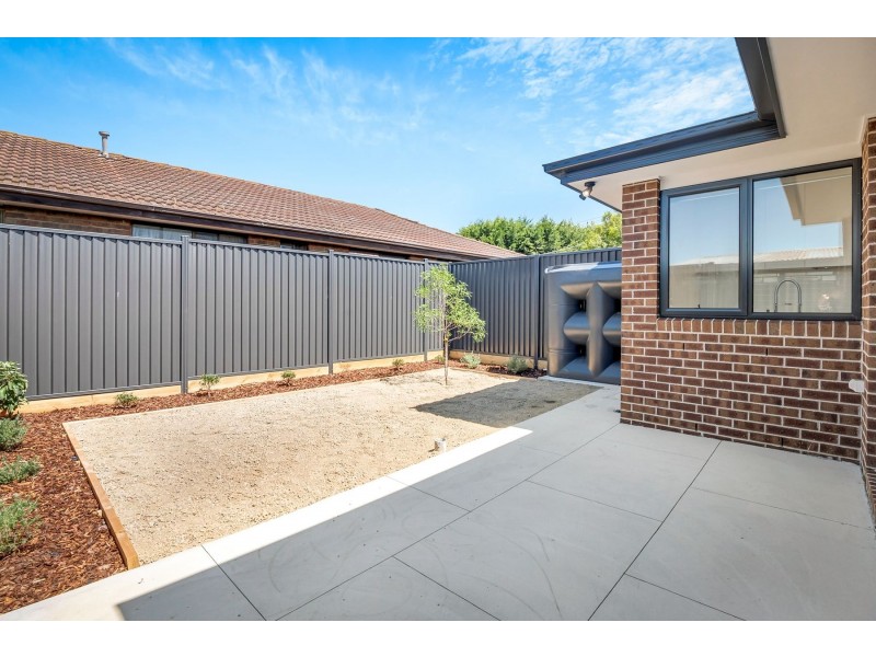 13 Pentland Drive, Epping VIC 3076