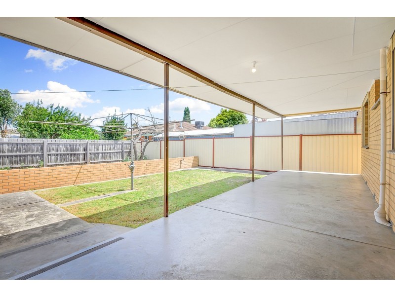 5 Simpson Street, Thomastown VIC 3074