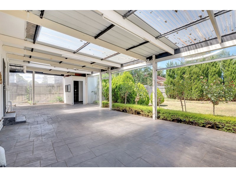 19 Wilkinson Crescent, Bellfield VIC 3081