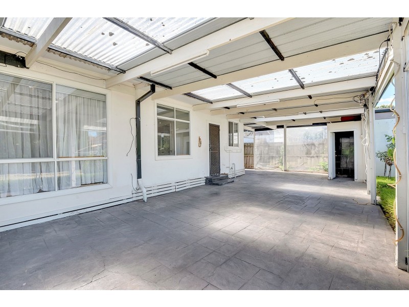 19 Wilkinson Crescent, Bellfield VIC 3081