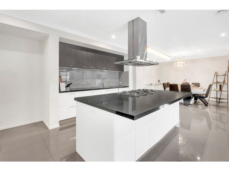 98 Eaststone Avenue, Wollert VIC 3750