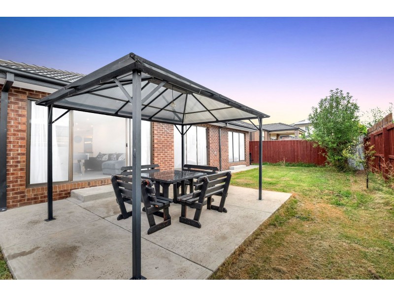 98 Eaststone Avenue, Wollert VIC 3750