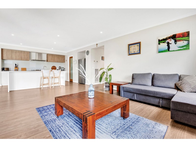 27 Mallorca Drive, Wollert VIC 3750
