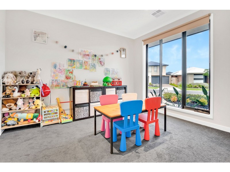 27 Mallorca Drive, Wollert VIC 3750