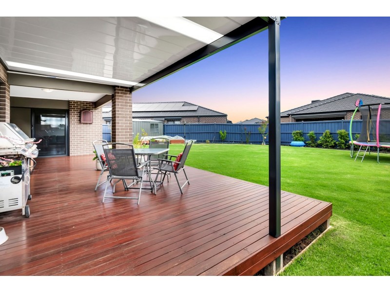 27 Mallorca Drive, Wollert VIC 3750
