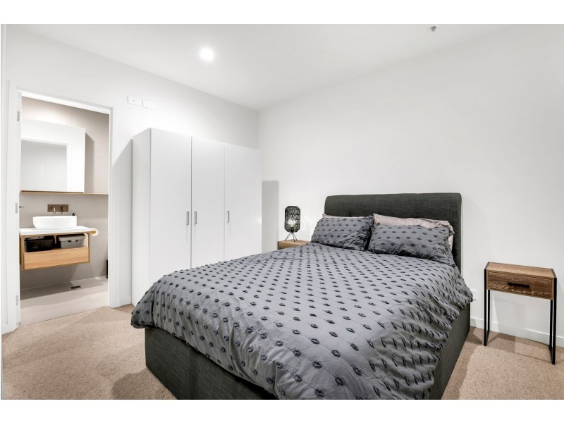 215/3 Snake Gully Drive, Bundoora VIC 3083