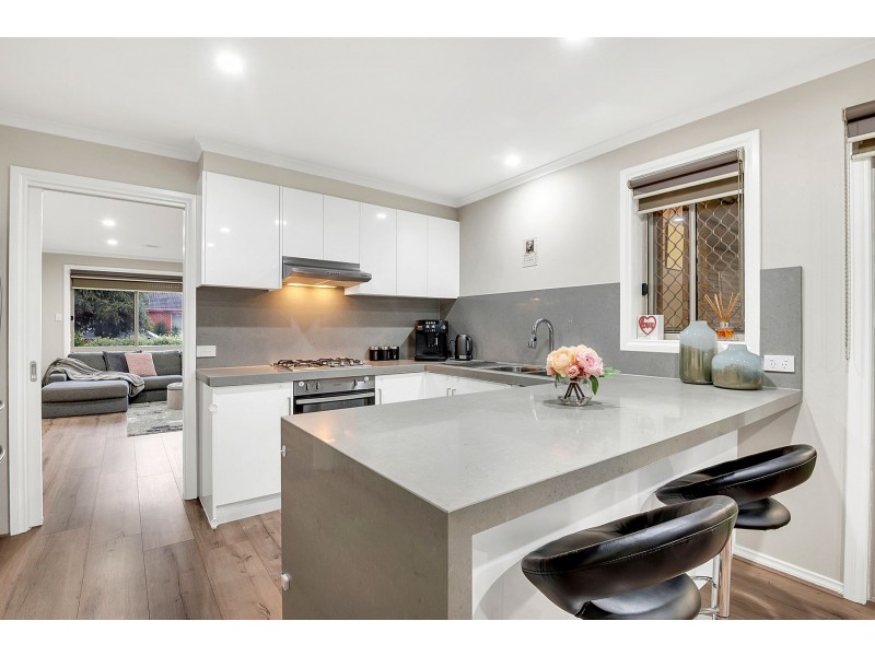 1 Columbine Court, Epping VIC 3076