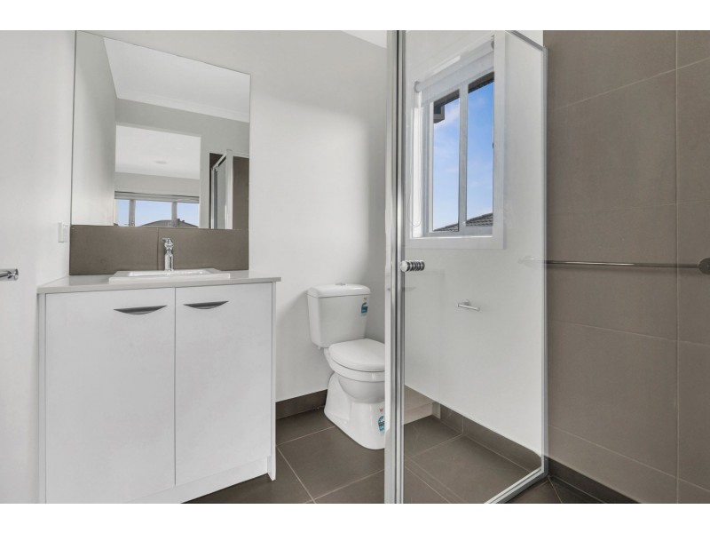 12 Claude Street, Kalkallo VIC 3064