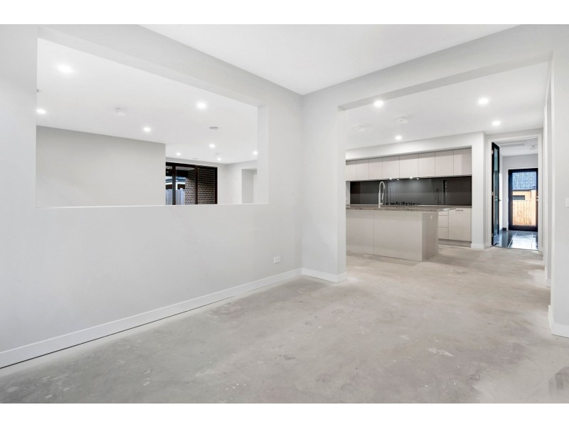 18 Nicastro Avenue, Wollert VIC 3750