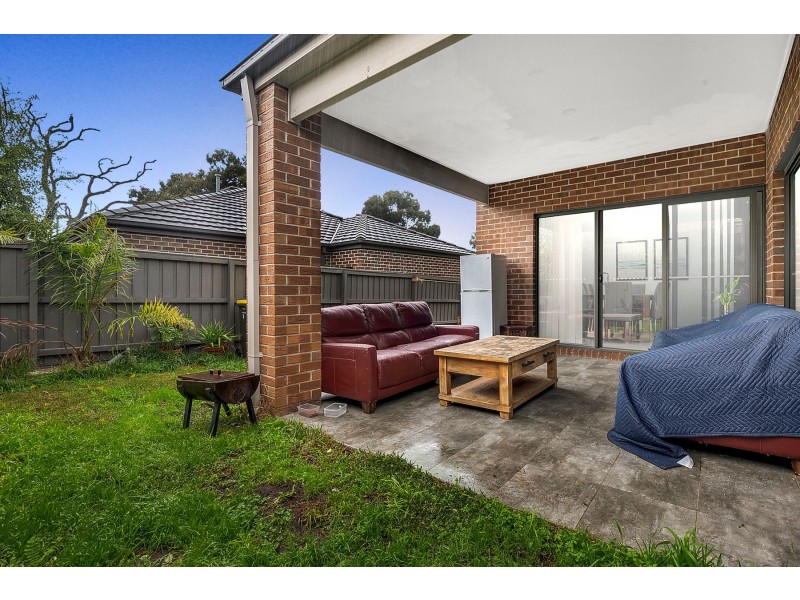 8 Loughton Avenue, Epping VIC 3076