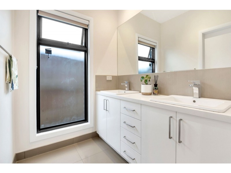 58 Manor House Drive, Epping VIC 3076
