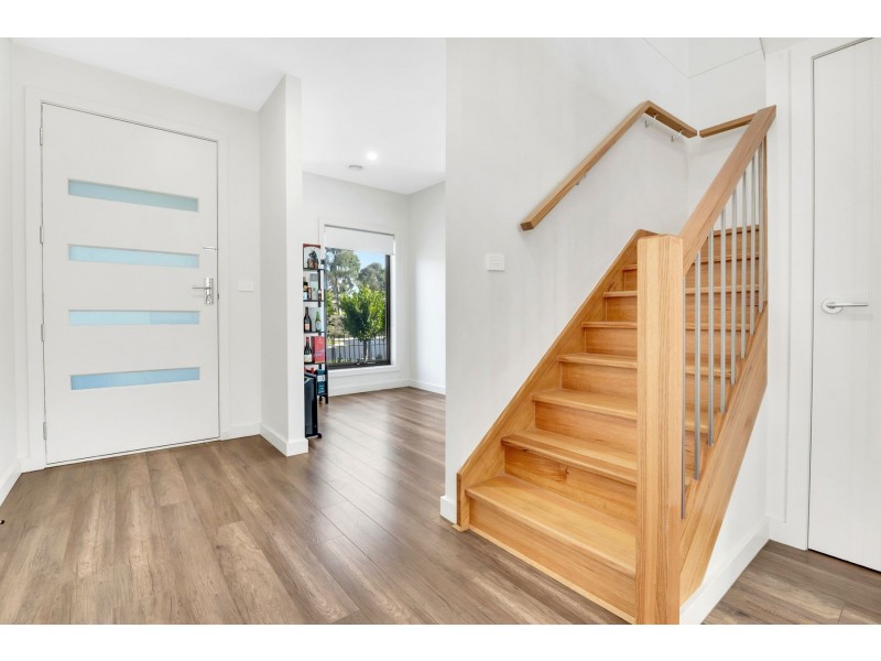 10 Berrigan Street, Epping VIC 3076