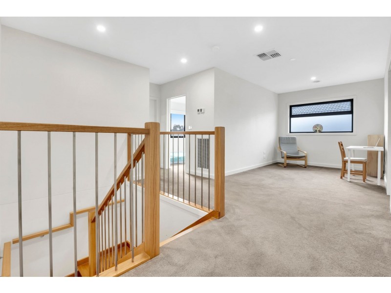 10 Berrigan Street, Epping VIC 3076