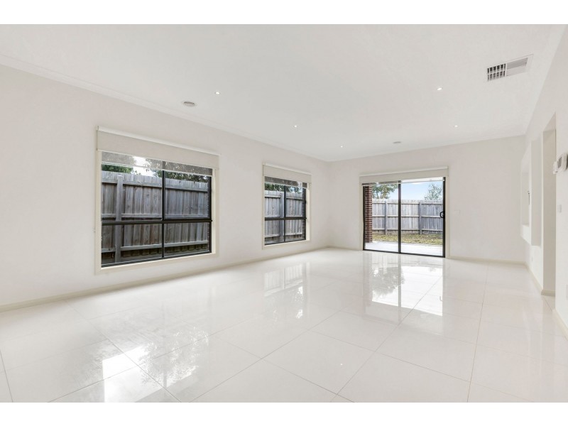 25 Koukoura Drive, Epping VIC 3076