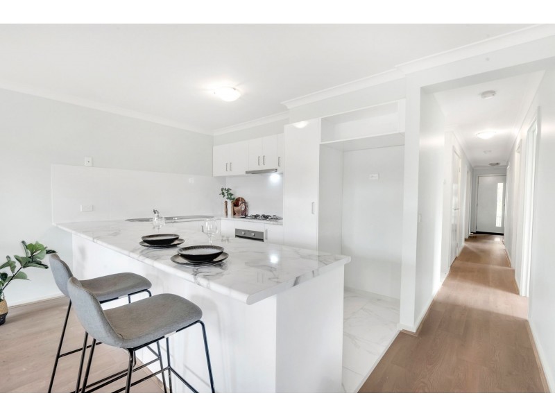 14 Deauville Lane, Deer Park VIC 3023