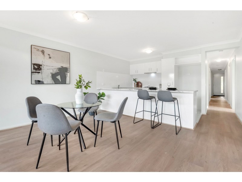 14 Deauville Lane, Deer Park VIC 3023