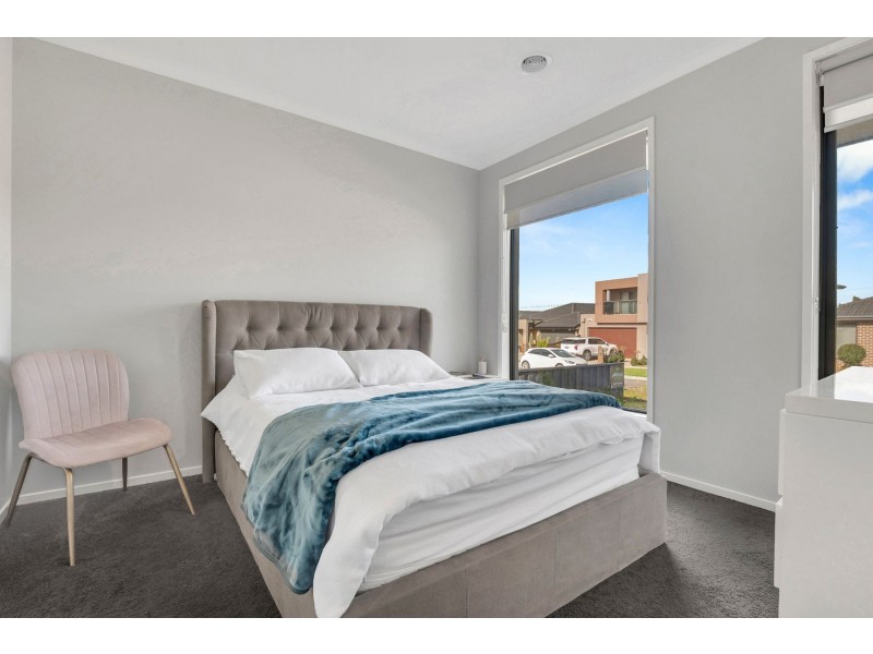 14 Mount Stewart Avenue, Wollert VIC 3750