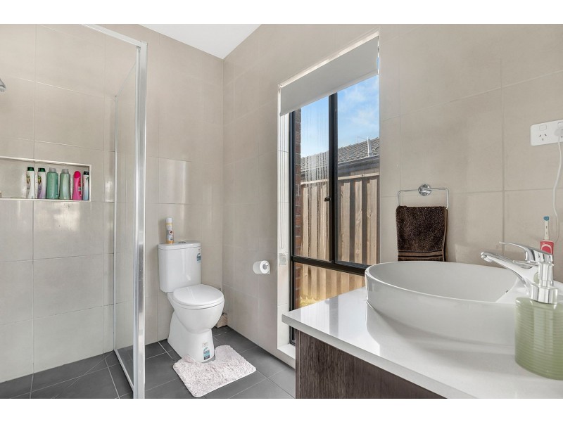 14 Mount Stewart Avenue, Wollert VIC 3750