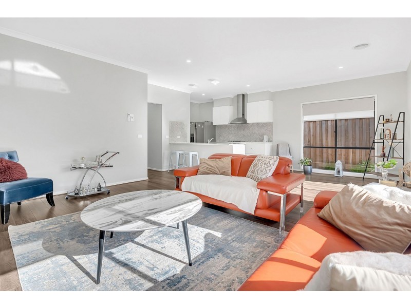 14 Mount Stewart Avenue, Wollert VIC 3750