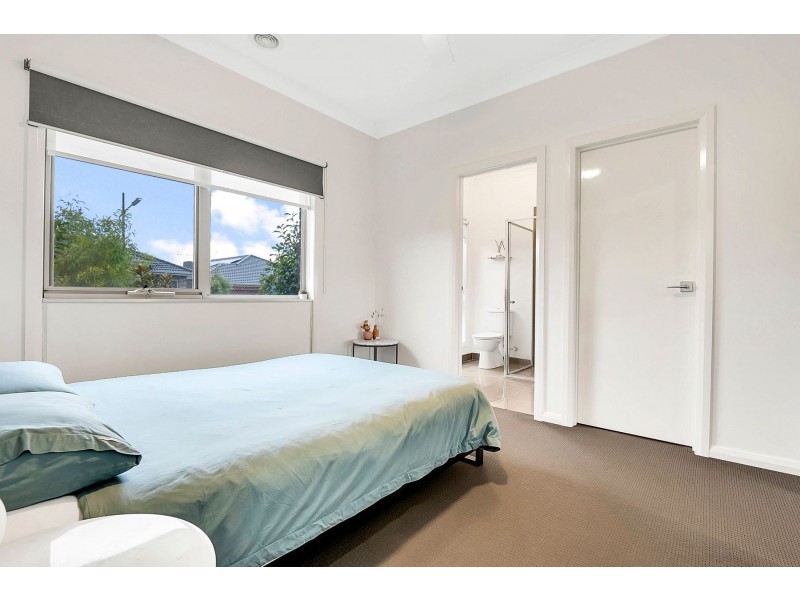 11 Wrexham Road, Wollert VIC 3750