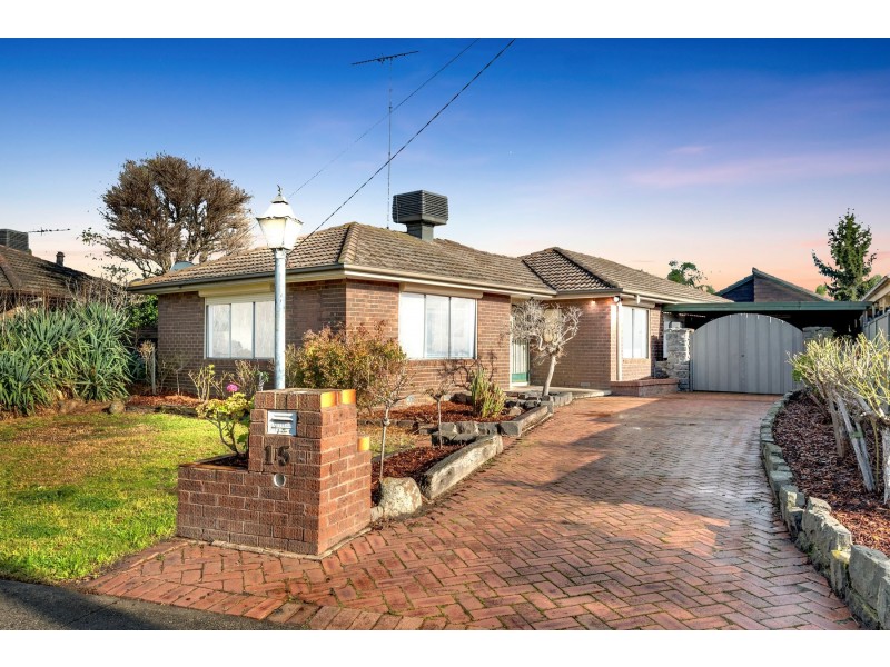 15 Dryandra Avenue, Epping VIC 3076