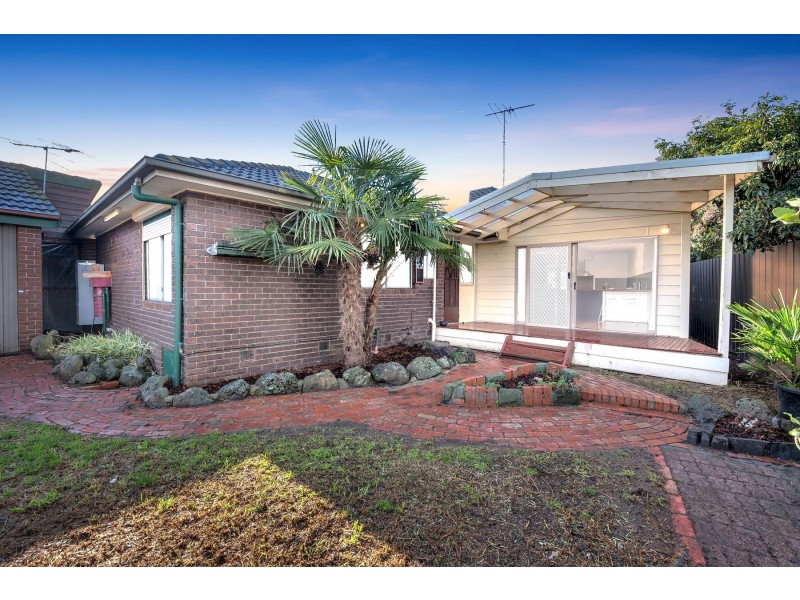 15 Dryandra Avenue, Epping VIC 3076