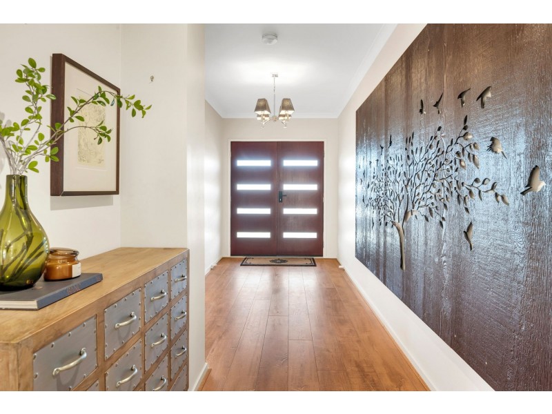 9 Strathalbyn Chase, Wollert VIC 3750